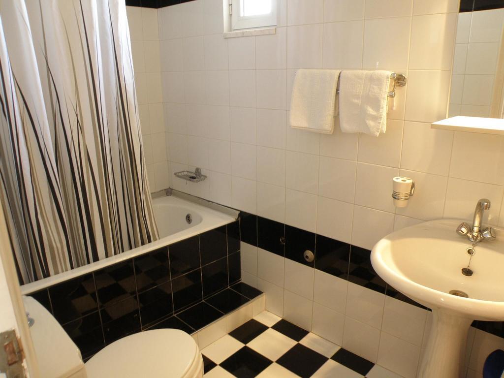 Colonial Family Apartment #3 Faliraki Buitenkant foto